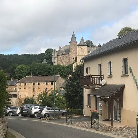 Château de Vézins景点图片
