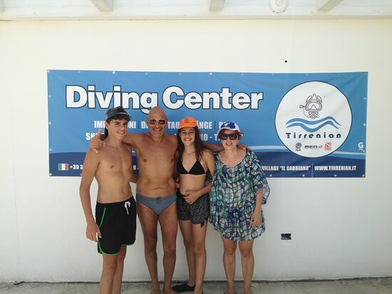 Tirrenian Diving Center景点图片
