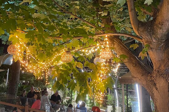 菲瑞提乡村菲瑞提家庭旅馆主图