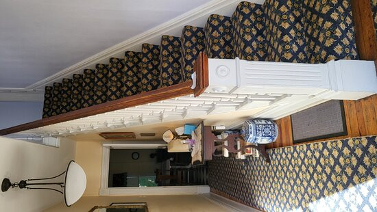 The Gingerbread House B and B主图