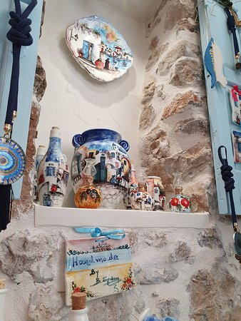 Jennys Shop Fashion & Accessories In Kritsa景点图片