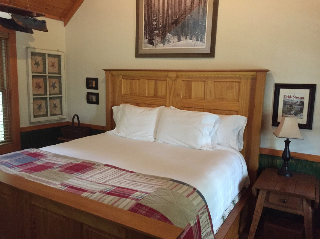 Roscoe Hillside Cabins