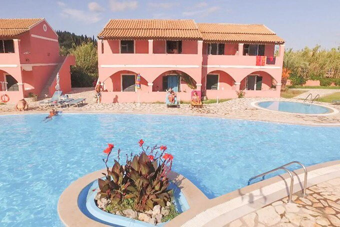 Artemis Studios & Apartments Sidari
