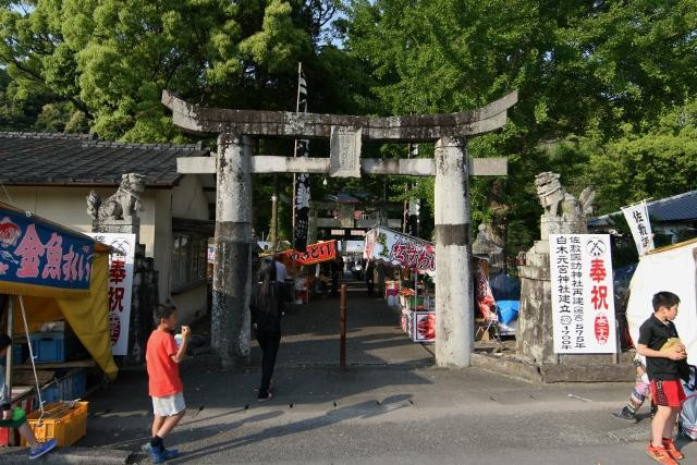 Sashiki Suwa Shrine景点图片