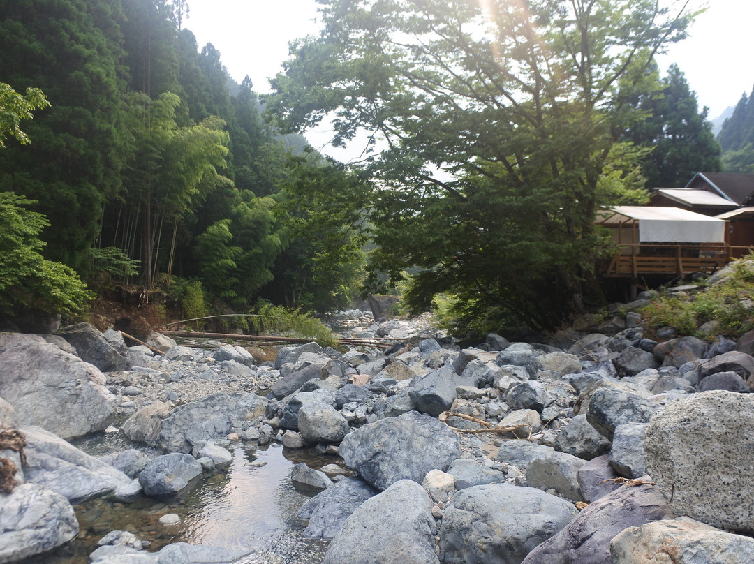 肉粟市旅游景点-Fukuchi Valley