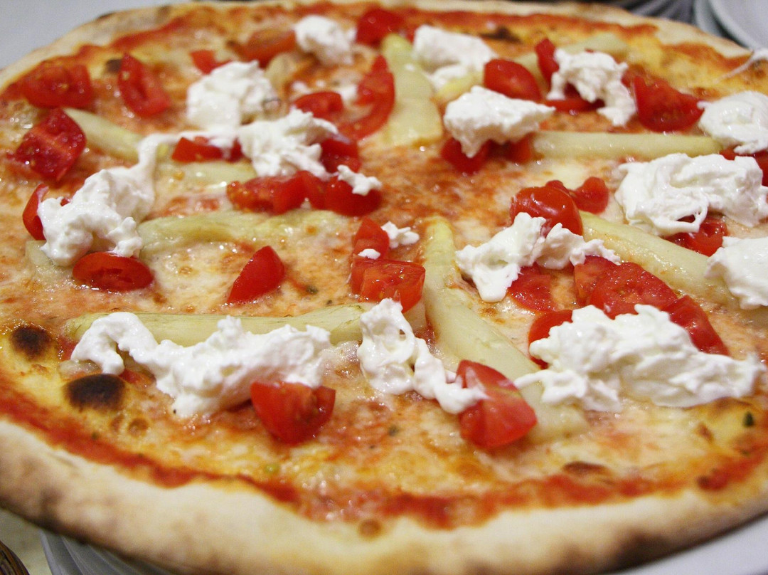 Tombolo餐馆和美食-Pizzeria Ristorante La Tavernetta