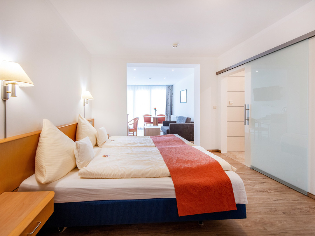 Waldesblick, Hotel & Restaurant主图