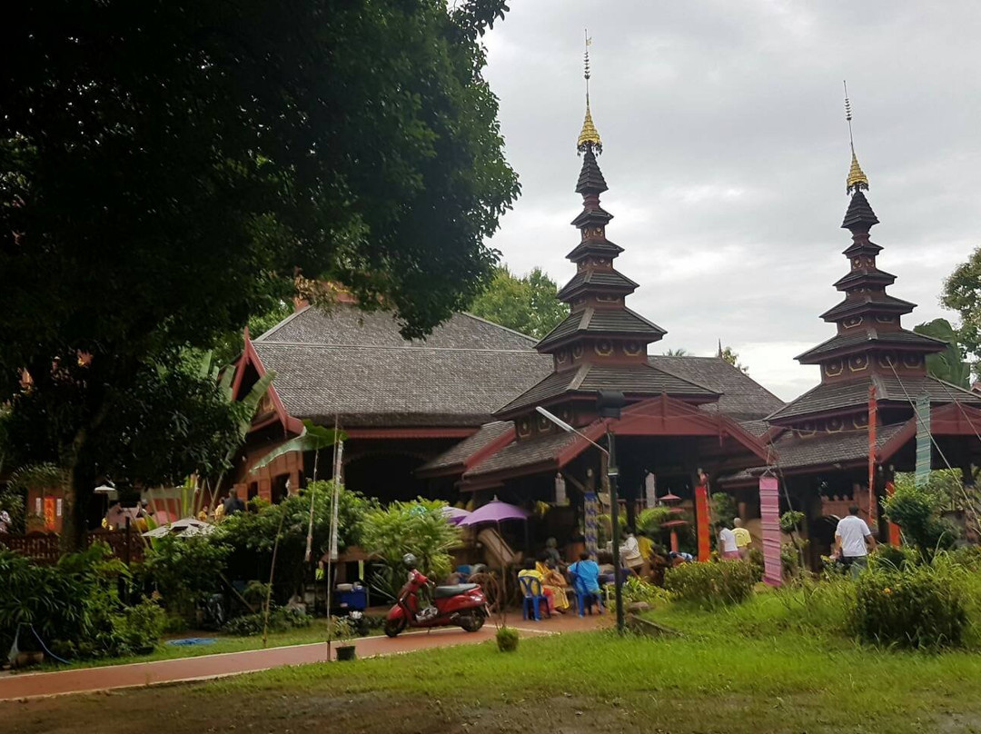 Wat Chom Sawan景点图片
