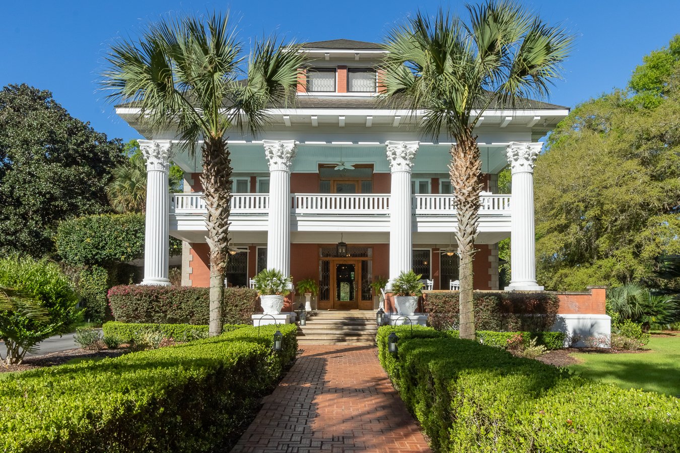 Herlong Mansion Bed & Breakfast-官方