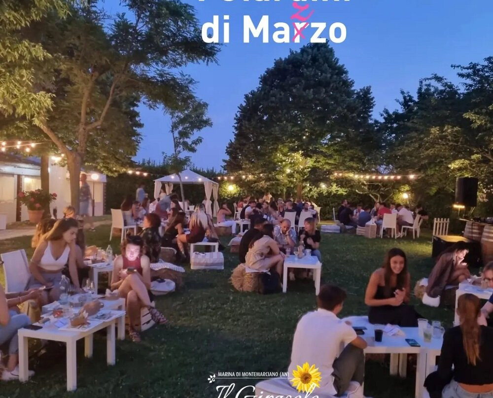 Montemarciano餐馆和美食-Ristorante Pizzeria Braceria Il Girasole