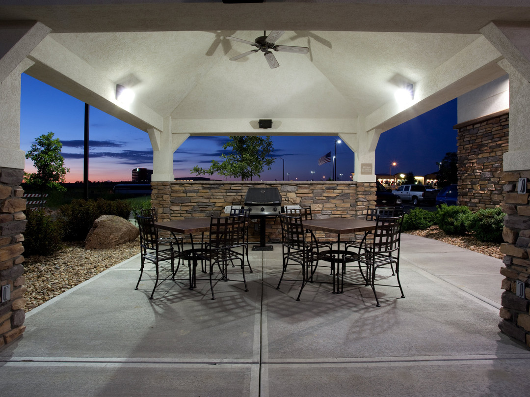 Candlewood Suites Loveland By IHG主图