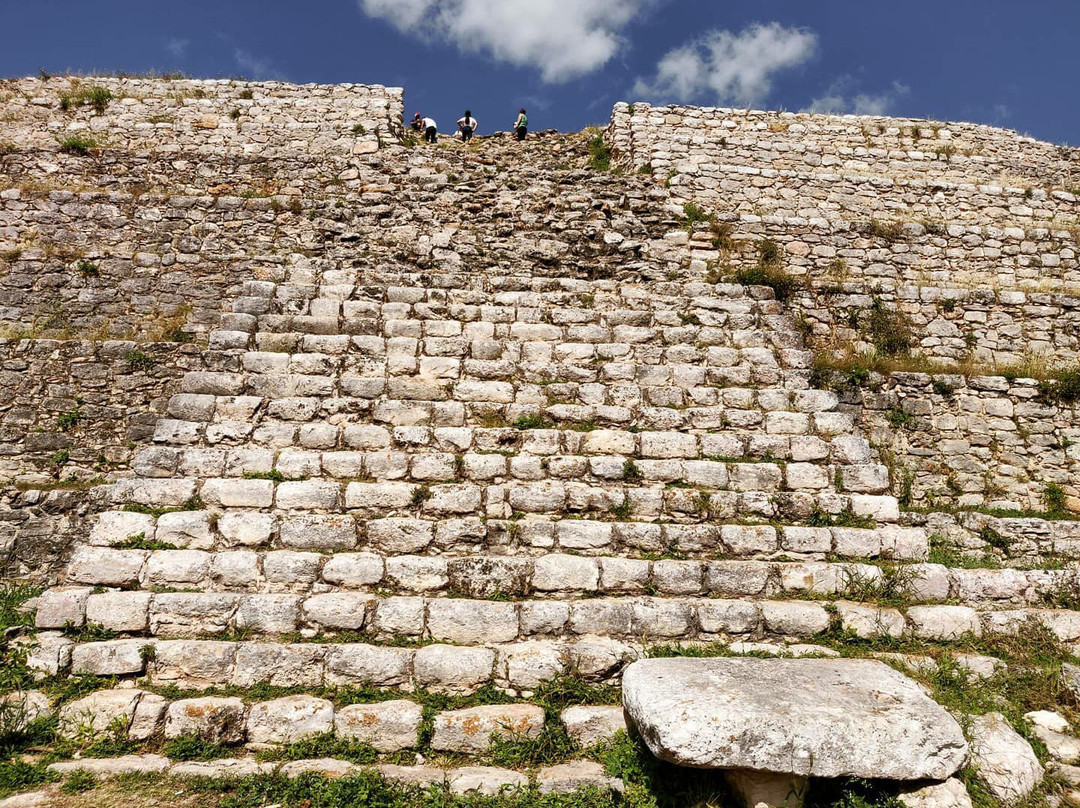 Piramide de Kinich Kak Moo景点图片