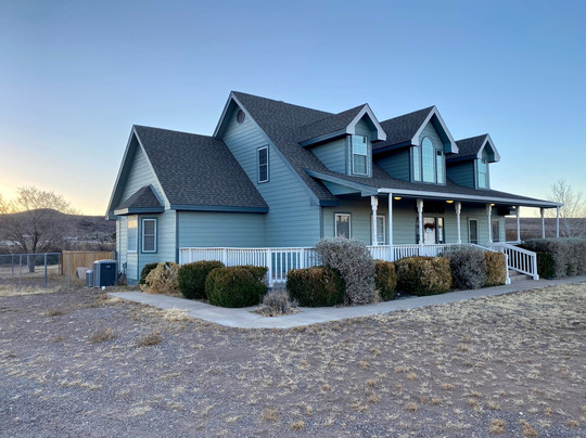 Davis Mountains Inn主图