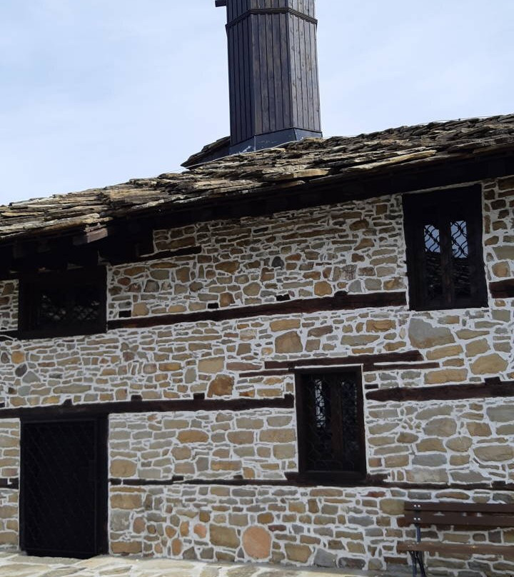 Saint Archangel Michael Church-Tryavna必去景点