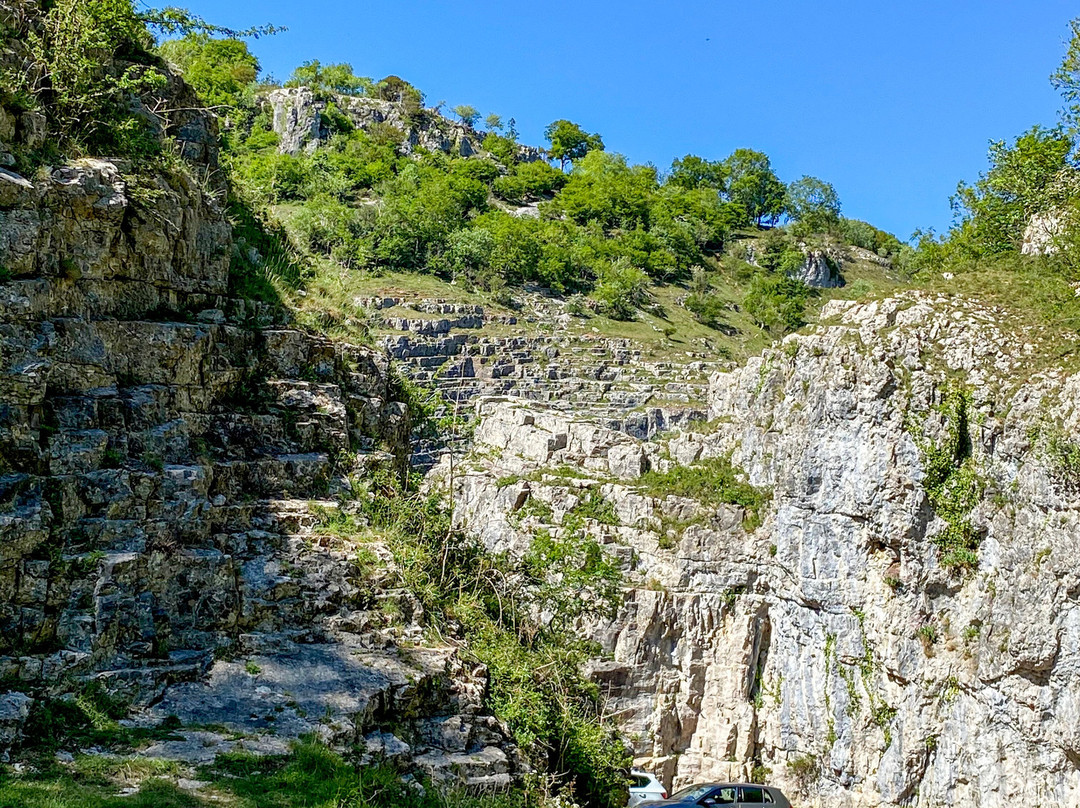 Cheddar Gorge & Caves-Cheddar必去景点