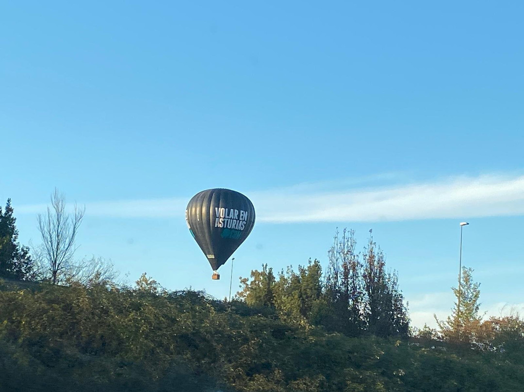 Volar en Asturias景点图片