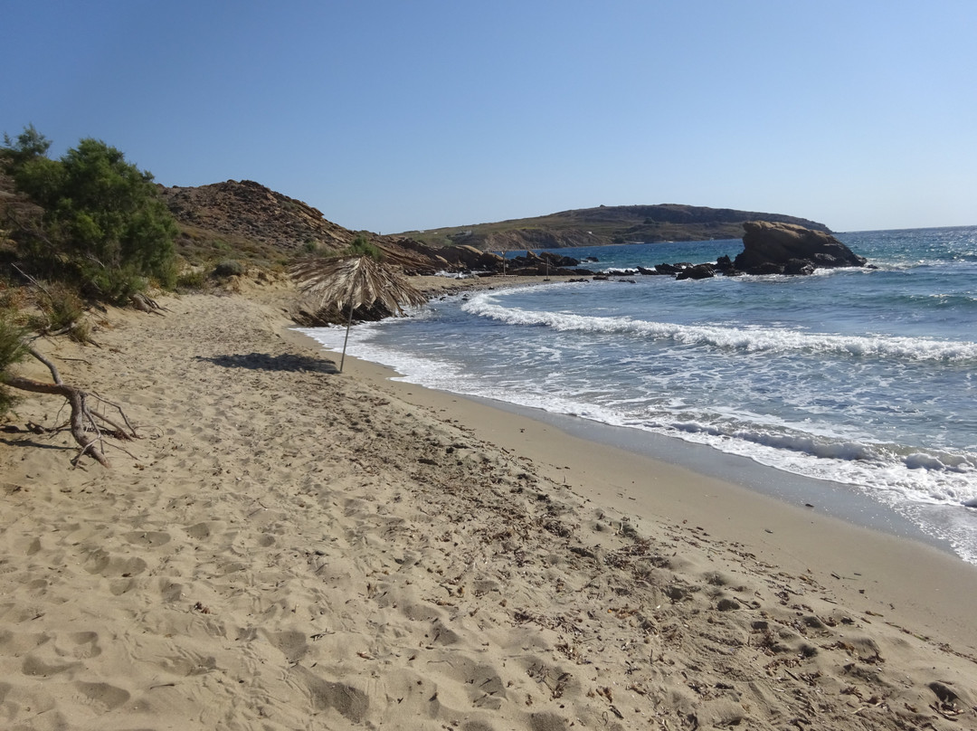 Kokinovrachos Beach景点图片