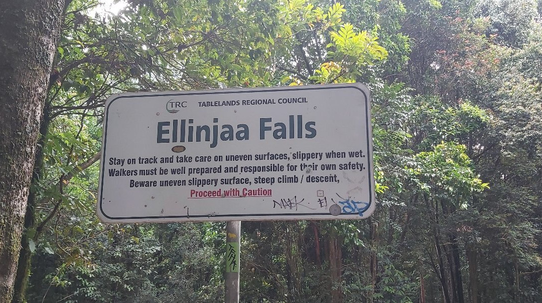 Ellinjaa Falls-Millaa Millaa必去景点