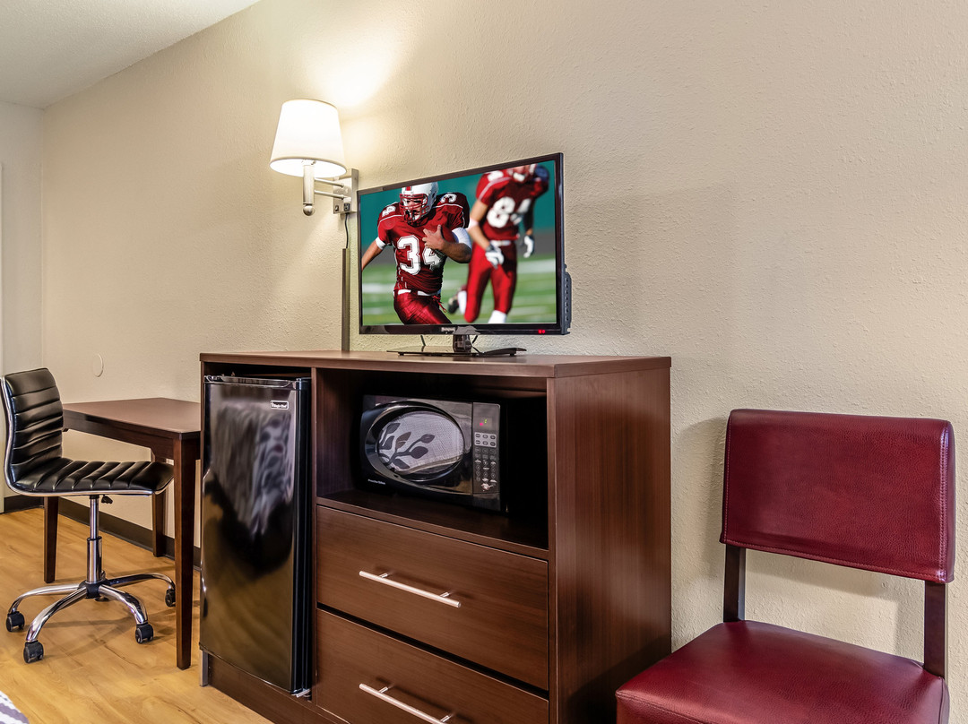 Red Roof Inn Scottsburg主图