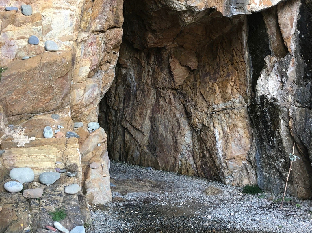 St Ninian's Cave景点图片