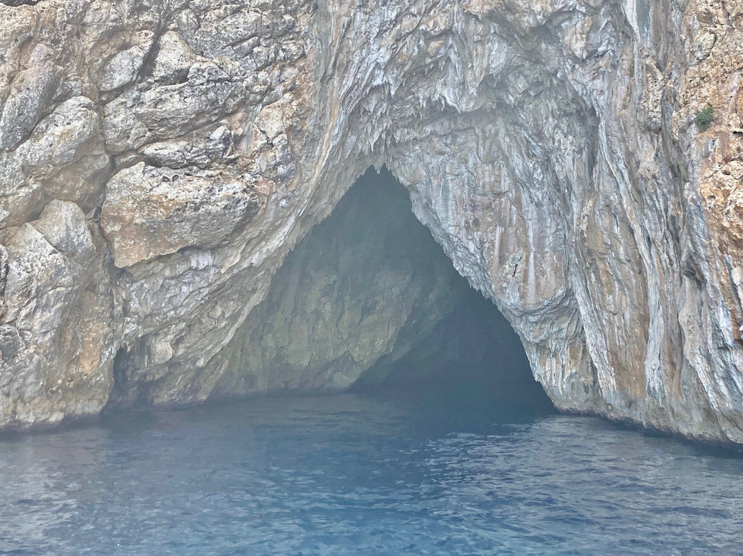 Grotta Azzurra e Palombara-Castro必去景点