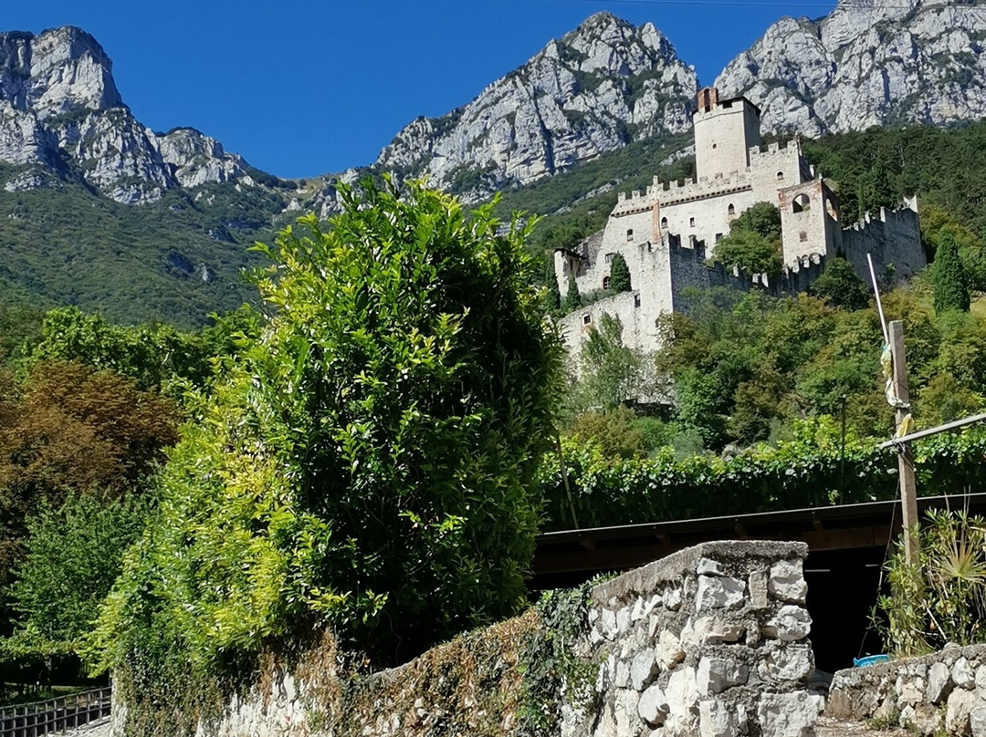 FAI - Castello Di Avio景点图片