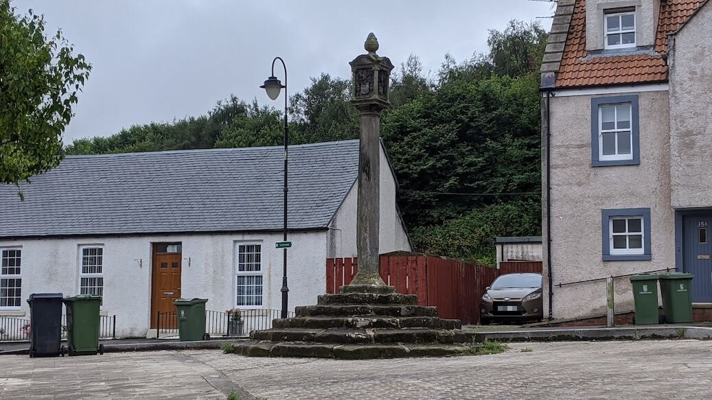 Market Cross-Airth必去景点