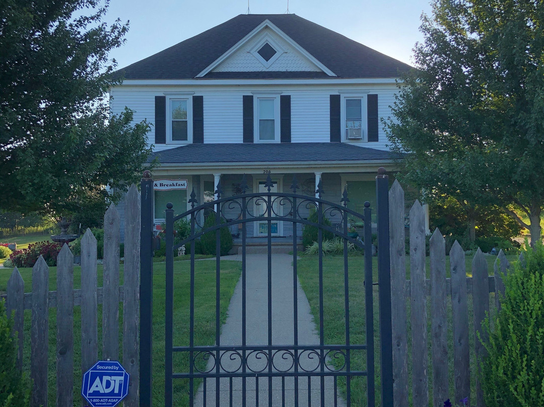 The Destination LLC主图