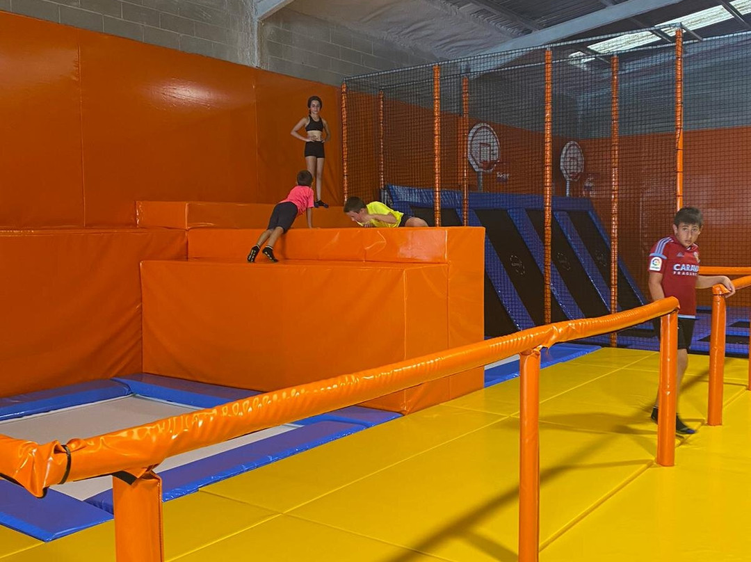 Trampoline Park Vinaros Feliz Jump景点图片