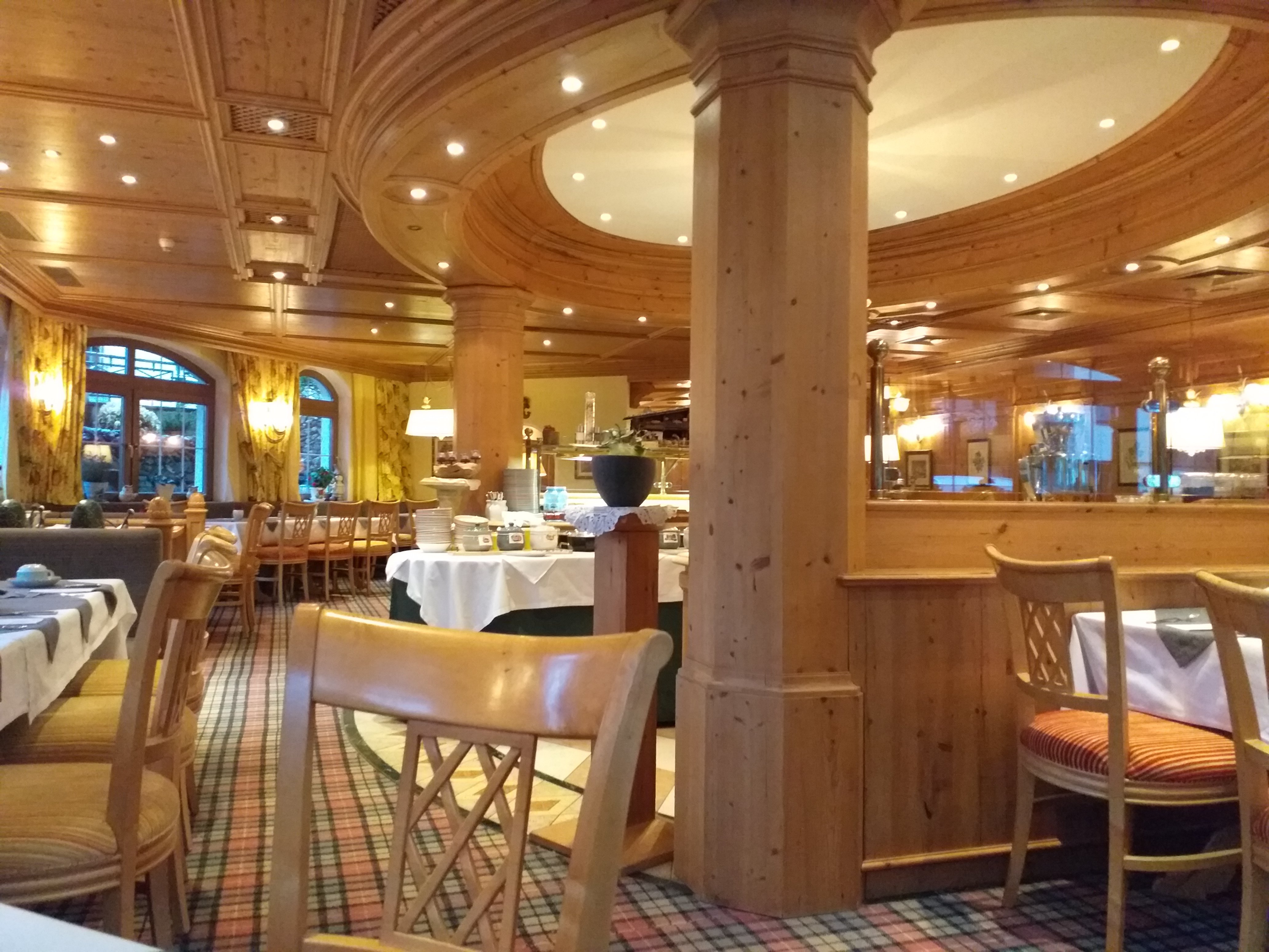 Sporthotel Kirchler-餐饮