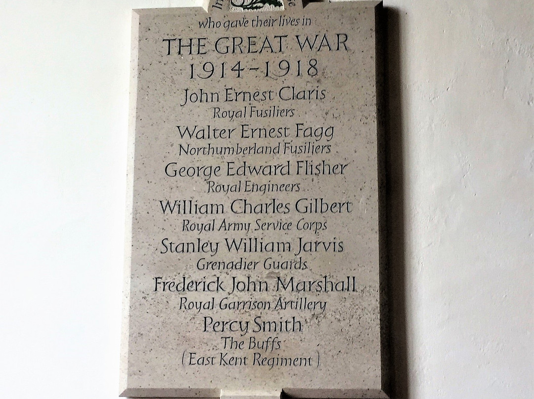 Ivychurch War Memorial景点图片