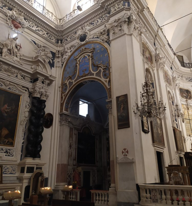 Parrocchia Di S. Andrea in Colleggiata-诺维利古雷必去景点