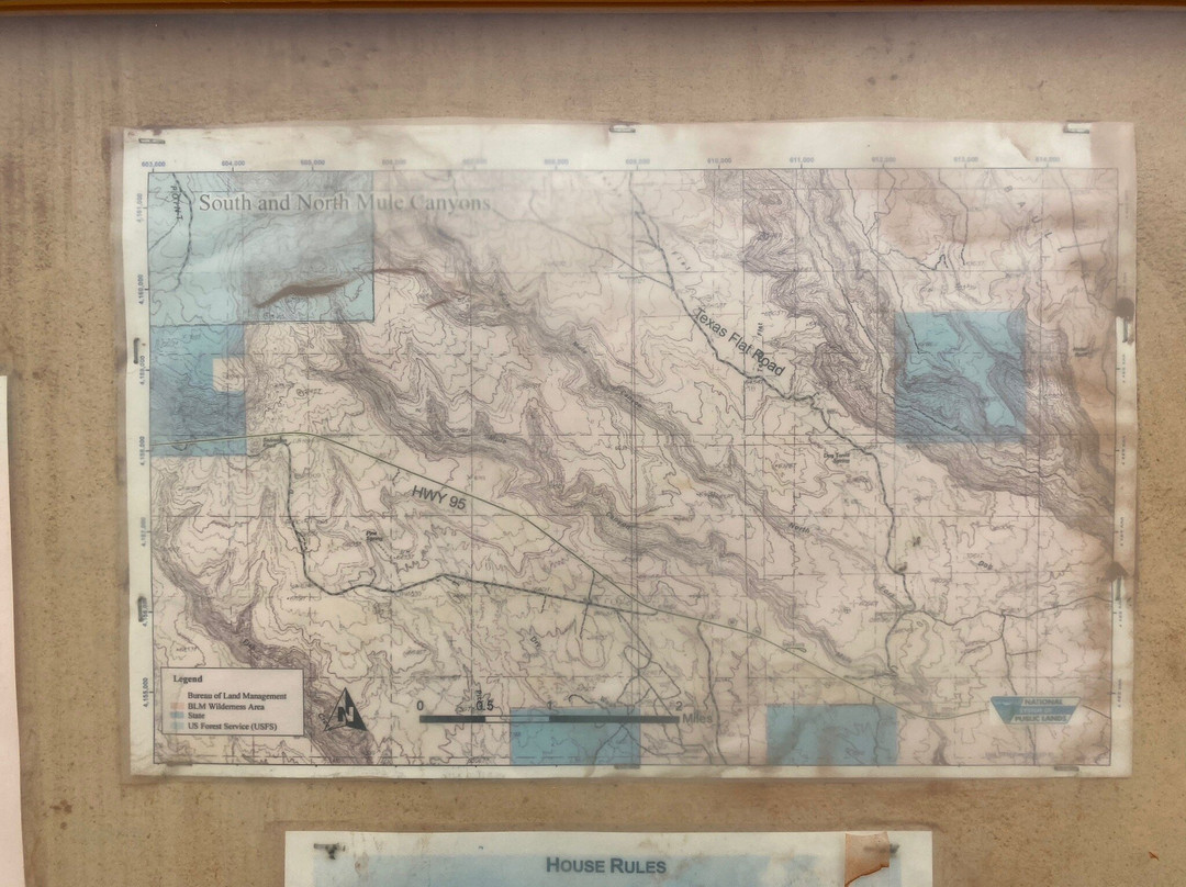 Mule Canyon Ruins-布兰丁必去景点