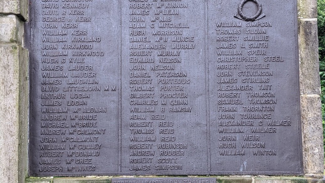 Dalry War Memorial-Dalry必去景点