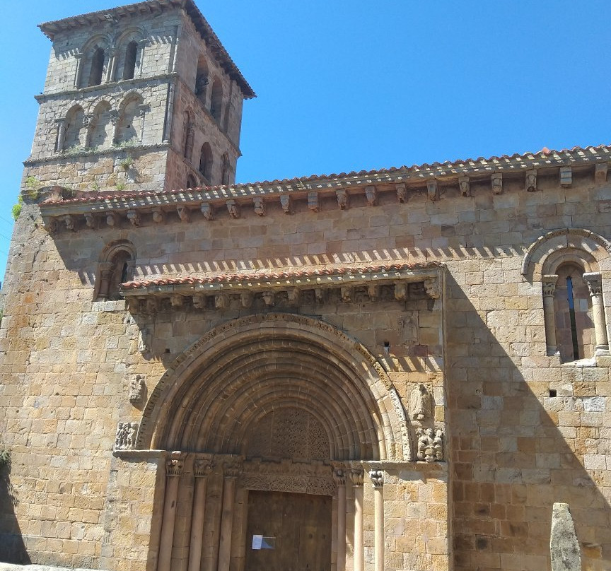 San Pedro de Cervatos-Cervatos必去景点