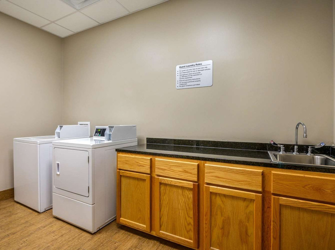 La Quinta Inn & Suites By Wyndham Glendive主图