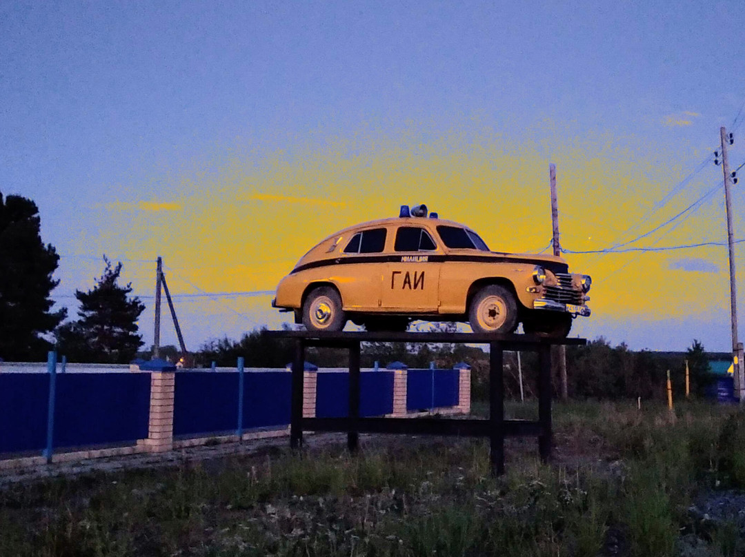 Monument to the Car GAZ-M-20-Victory-Ivdel必去景点