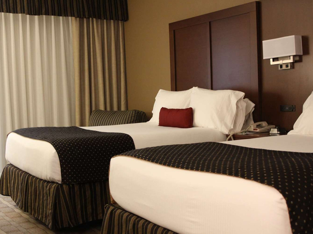 华沙温德姆花园酒店主图