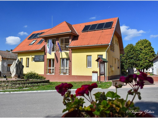 Alsomocsolad旅游攻略图片