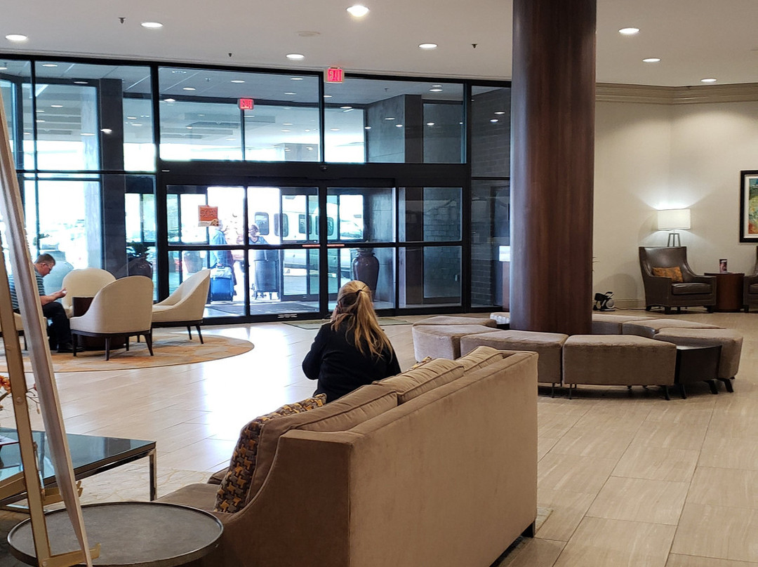 DoubleTree by Hilton Lafayette主图