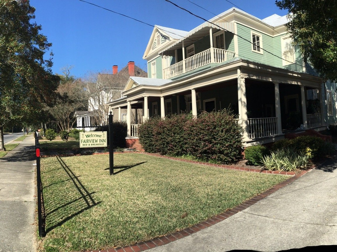 Fairview Inn Bed & Breakfast主图