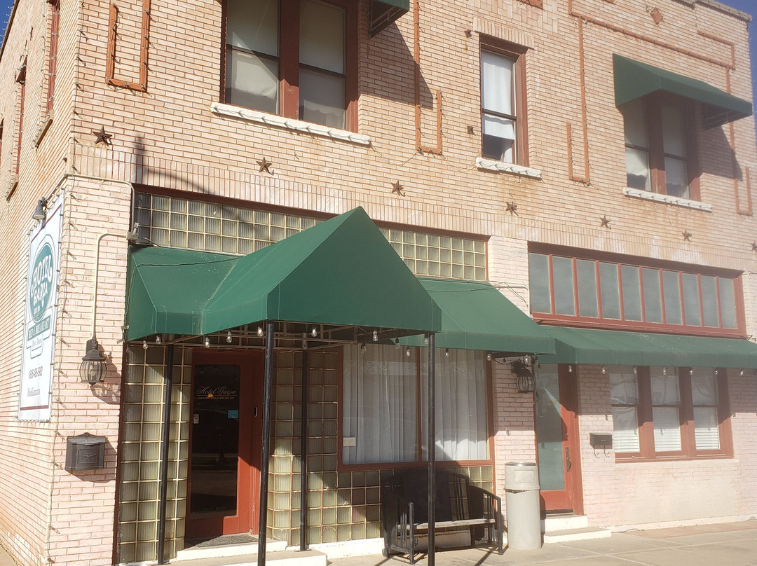 Hotel Garza Bed and Breakfast主图