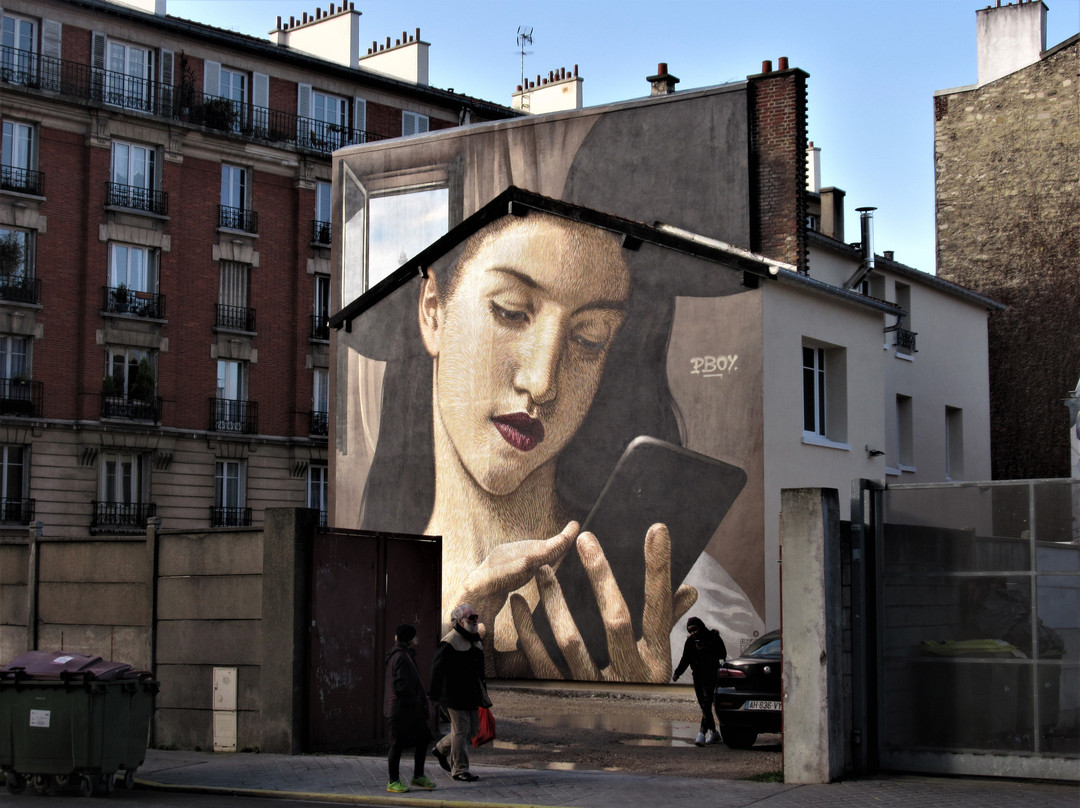 Fresque Solidaridade-庞坦必去景点