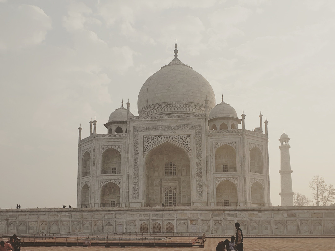 Taj Golden Tours-阿格拉必去景点