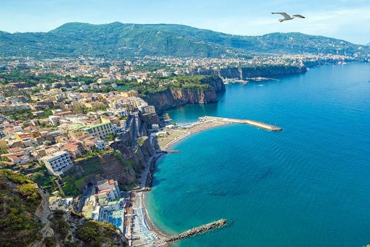 Gialpi DMC-斯塔比亚海堡必去景点