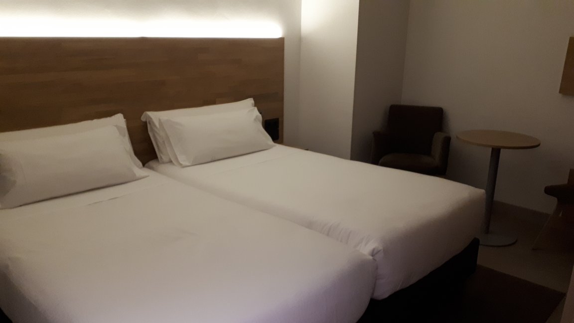 Hotel A Pamplona-官方