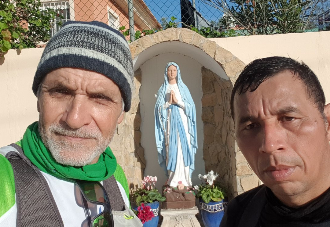 Ermita de Santiago Apostol景点图片