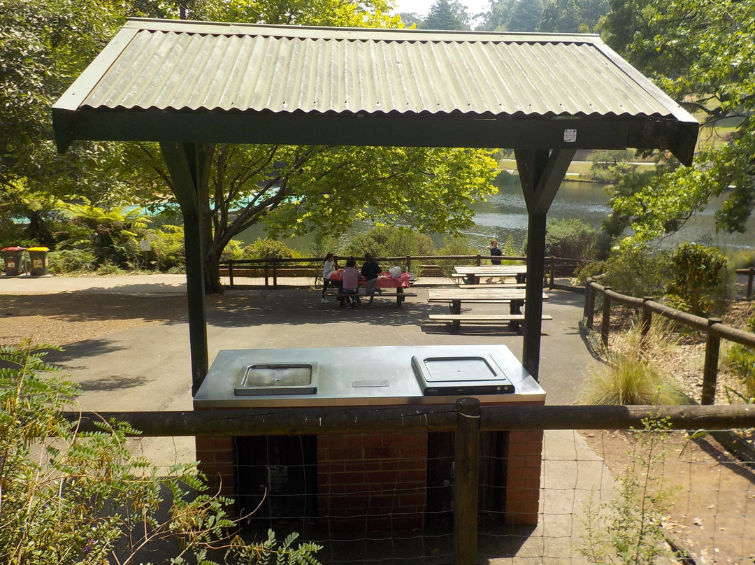 Emerald Lake-Emerald必去景点