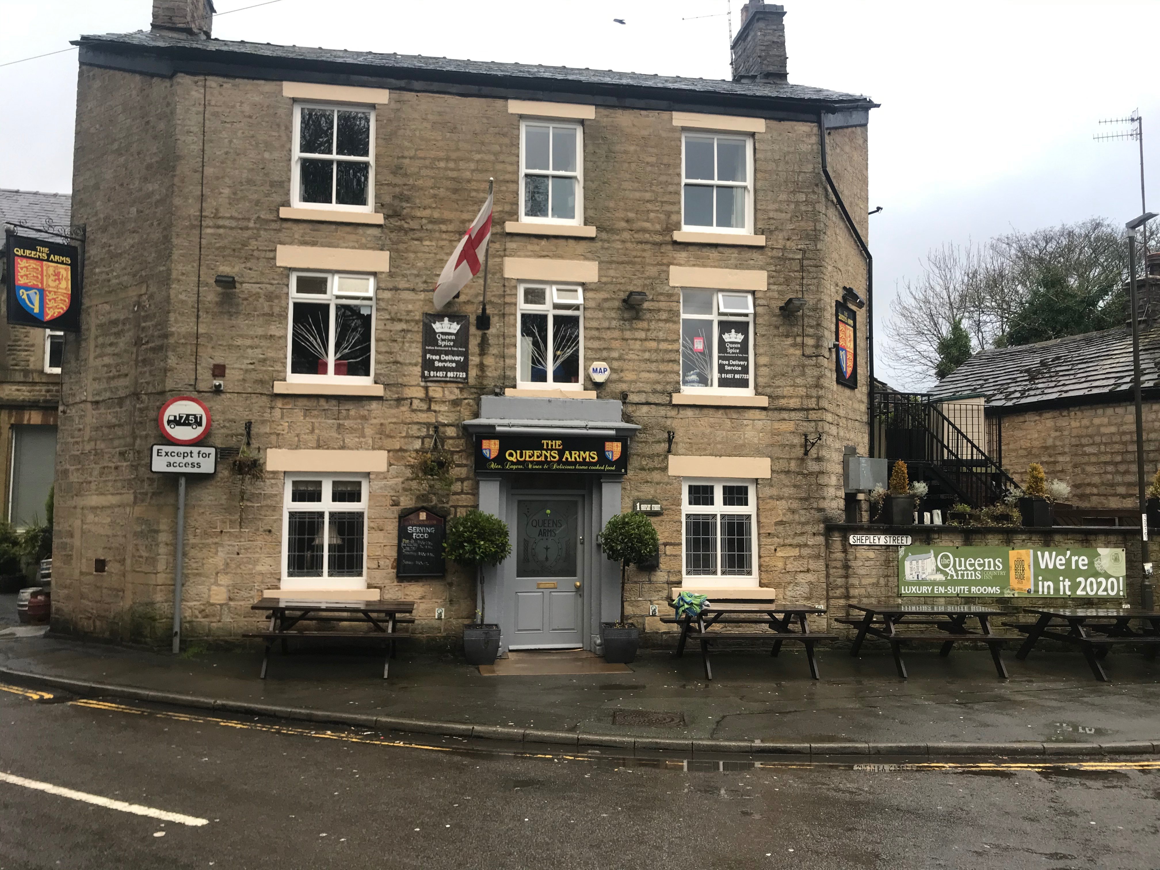 Queens Arms Country Inn-浴室