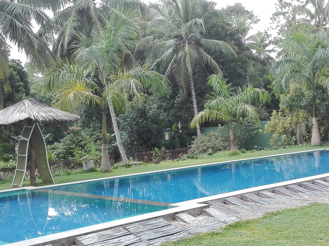 Airport Resort主图